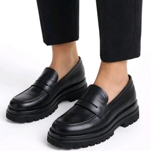 Emanuelle Vee Shoes Black Leather Penny Loafers Size 37 (6.5)